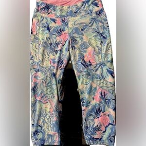 Lilly Pulitzer exercise crops xxl